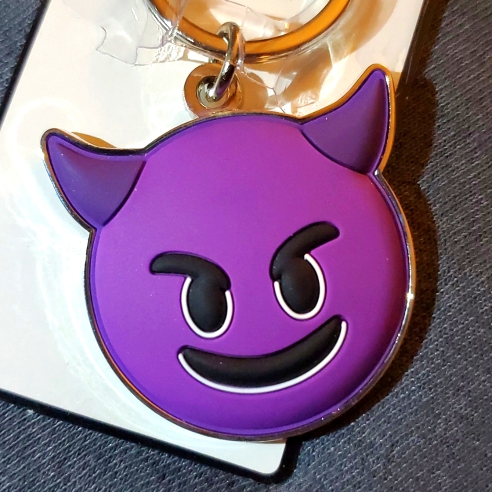 Key Chain‎ - Picture 2 of 4